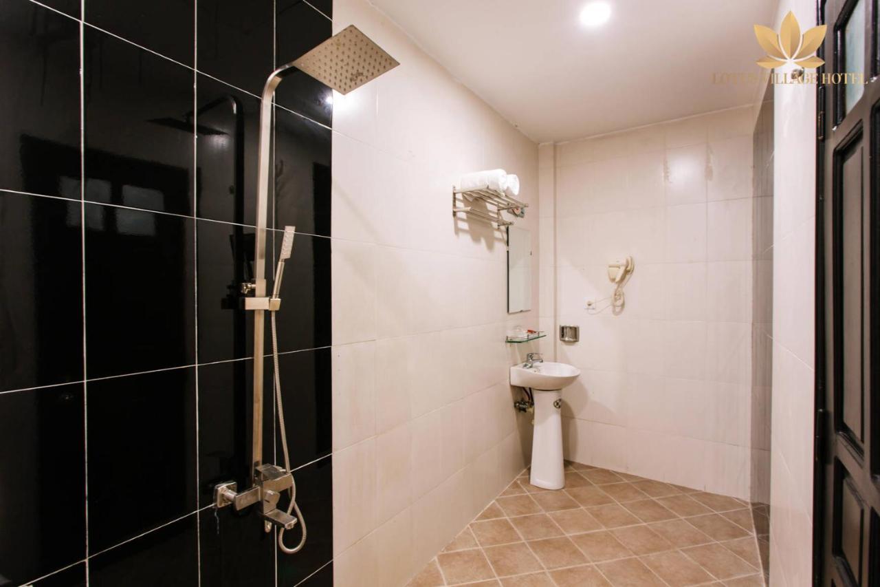 Lotus Village Hotel Hanoi Bagian luar foto
