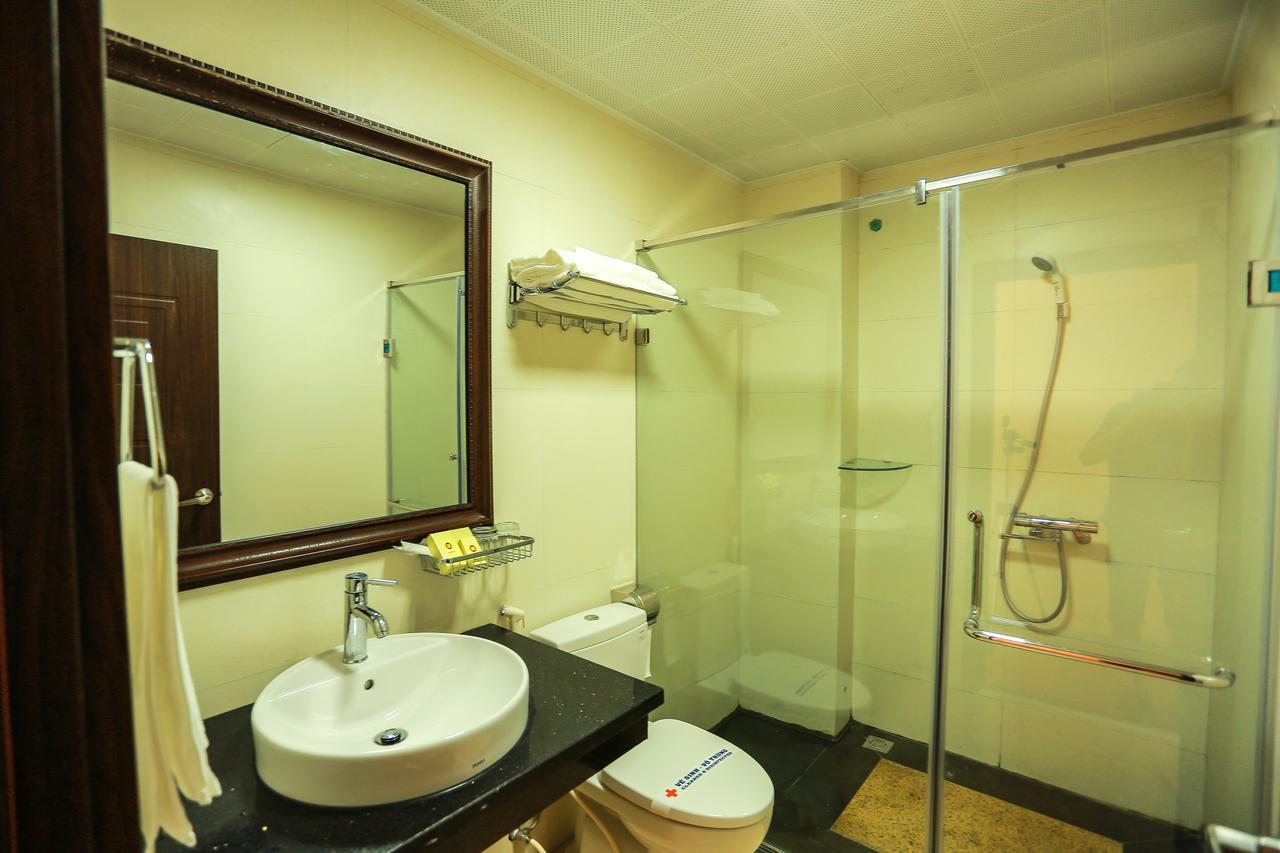 Lotus Village Hotel Hanoi Bagian luar foto