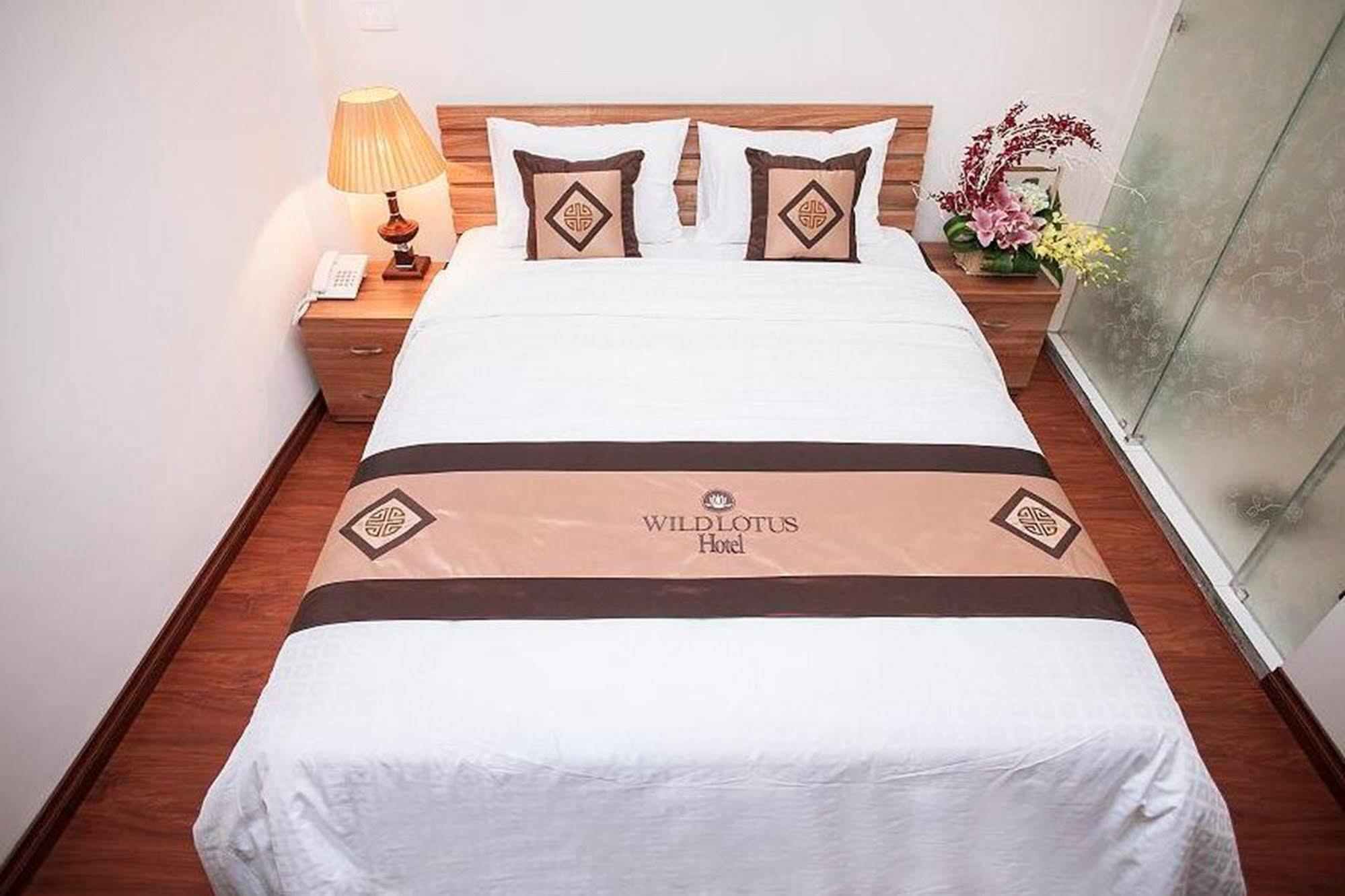 Lotus Village Hotel Hanoi Bagian luar foto